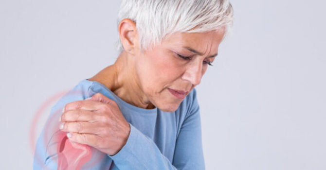 5 Conditions Causing Your Shoulder Pain image