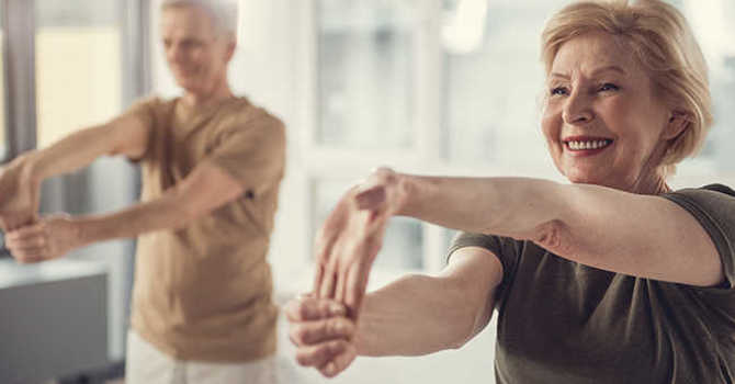 Frustrated by your chronic joint pain? See how physiotherapy can help relieve arthritis pain image